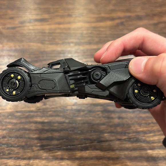 Batmobile - Picture 6 of 7